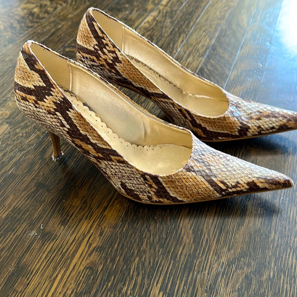 Snakeskin pumps